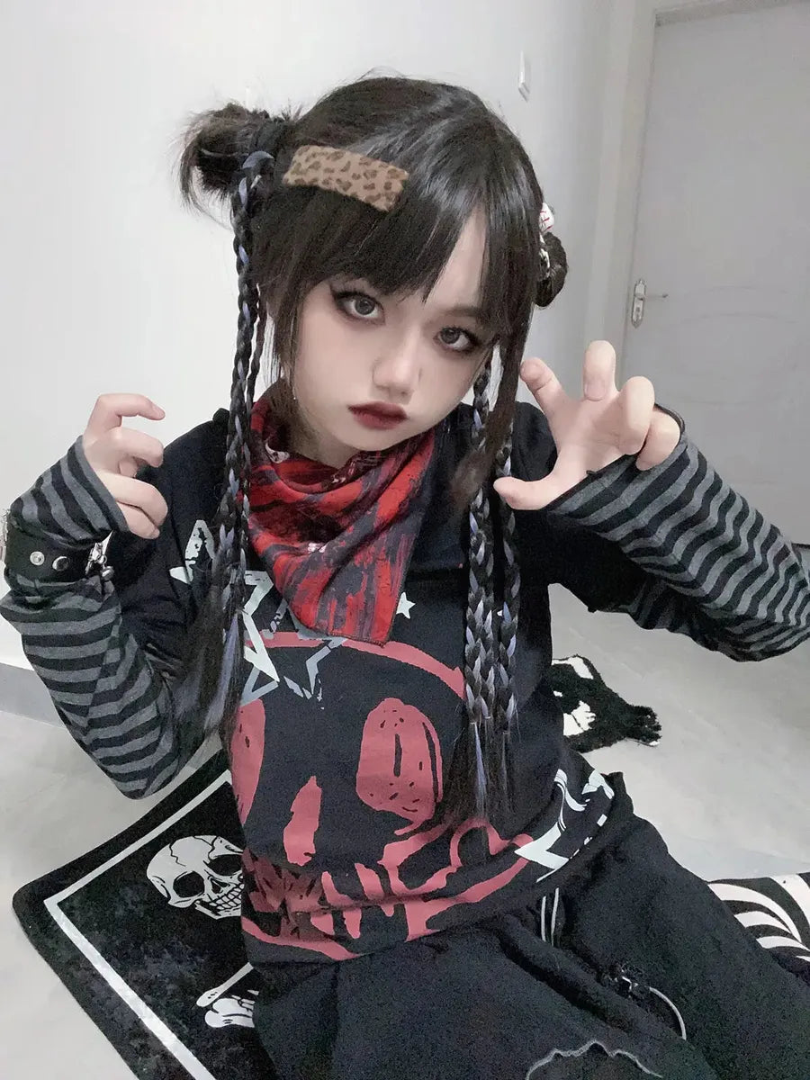'Graffiti Star' Grunge Kawaii Goth Skull Top AlielNosirrah