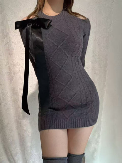 'Belle' Bow-Detail Off-Shoulder Long-Sleeve Bodycon Dress AlielNosirrah