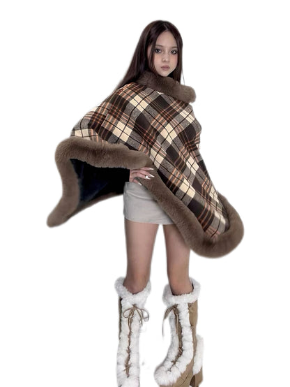 'Glam Girl 'Plaid Knit Faux Fur Collar Cape