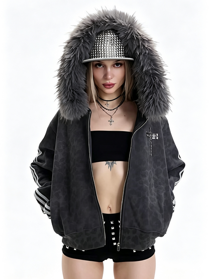 'Wild Dreams' Retro Wild Cross Rhinestone Detachable Faux Fur Collar