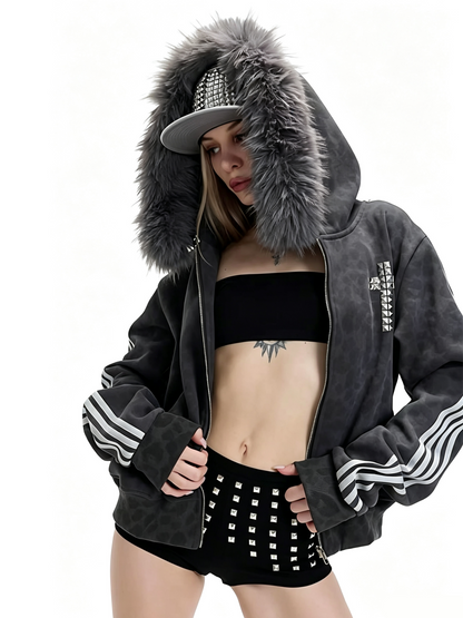 'Wild Dreams' Retro Wild Cross Rhinestone Detachable Faux Fur Collar