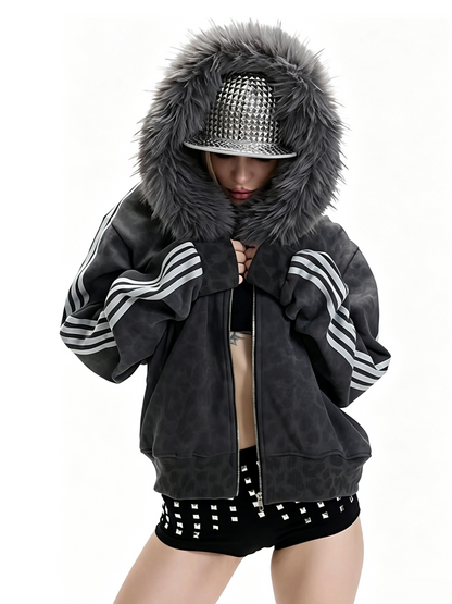 'Wild Dreams' Retro Wild Cross Rhinestone Detachable Faux Fur Collar