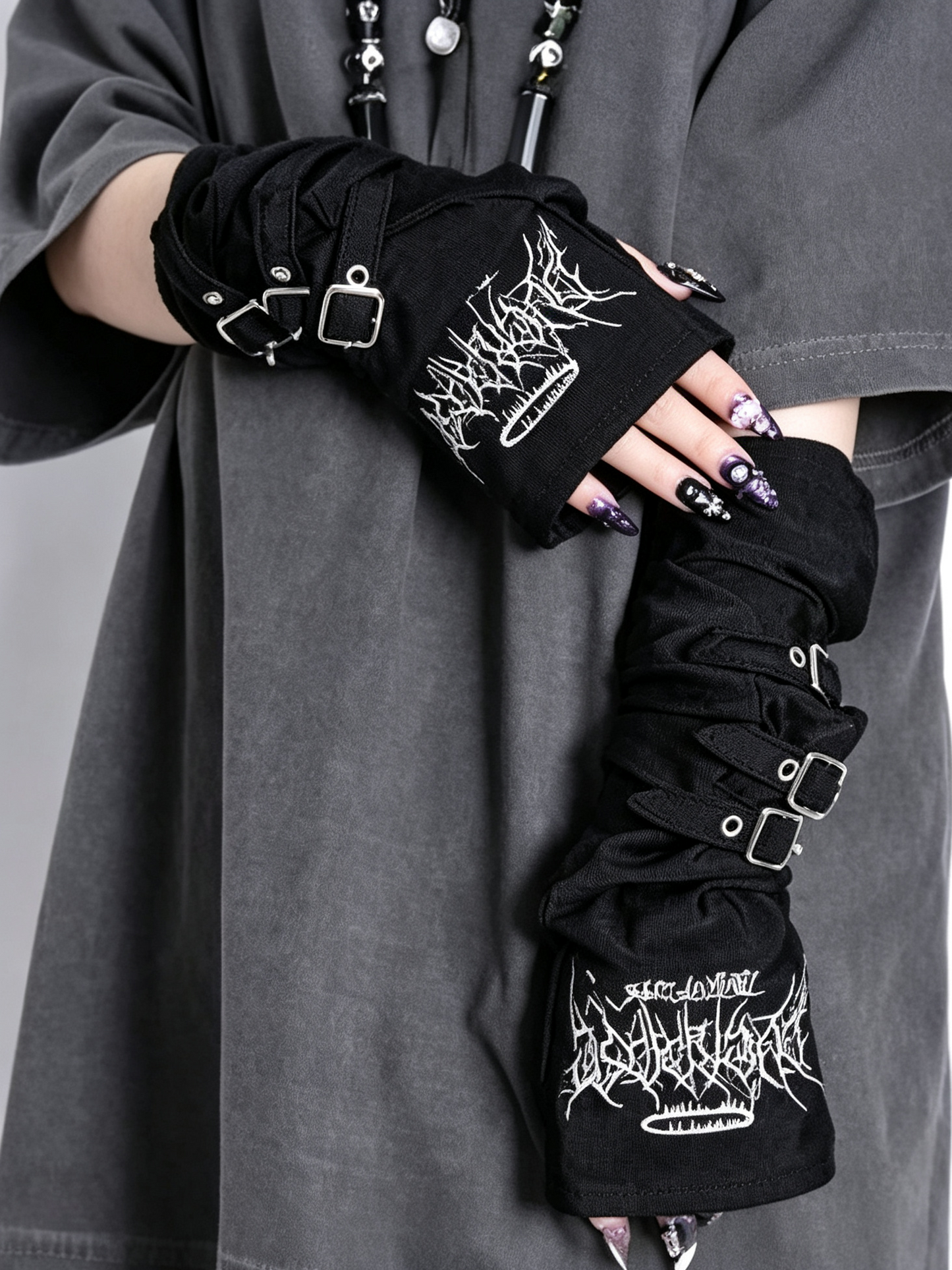 'Decay' Y2K Wasteland Harajuku Embroidered Buckle Gloves
