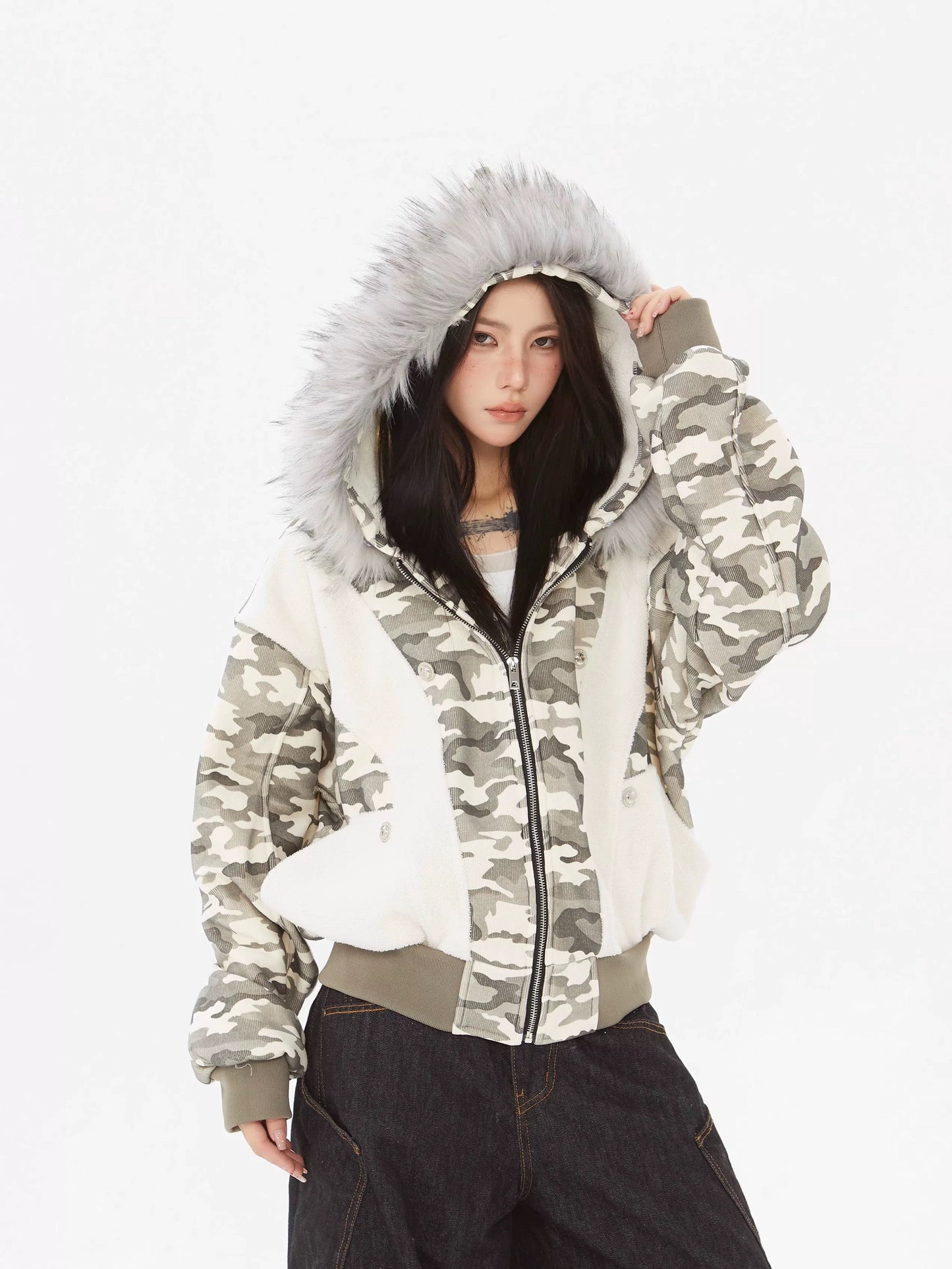 'Cold Bones' Y2k Grunge Streetstyle Skeleton Fluffy Hoodie AlielNosirrah