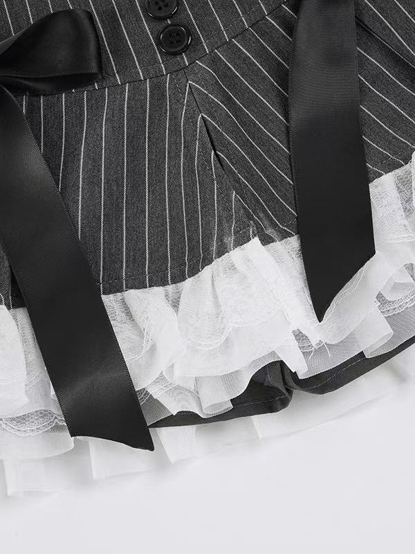 'Grey Puppet' Grey Stripe Lace Bow Pleated Mini Skirt