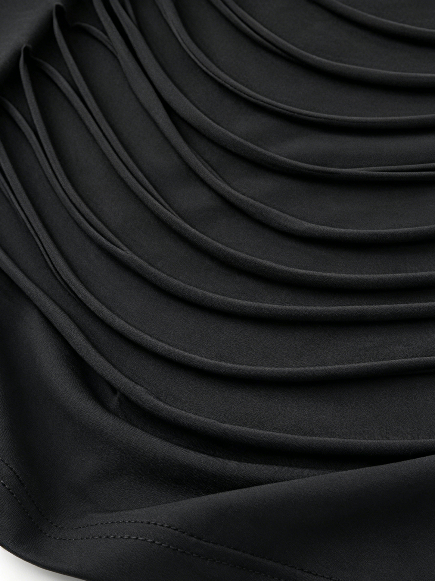 'Black Static' Black Cut-Out Off-Shoulder T-Shirt AlielNosirrah
