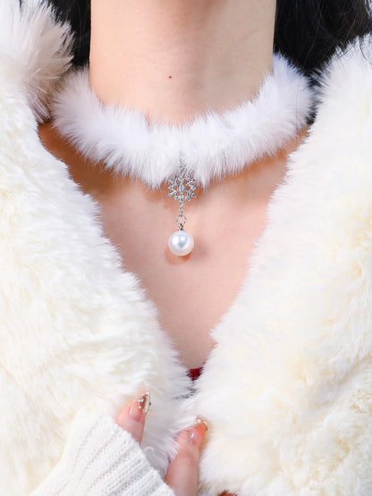 'Snow Days' Y2k Fluffy Holiday Snow Flake Choker AlielNosirrah
