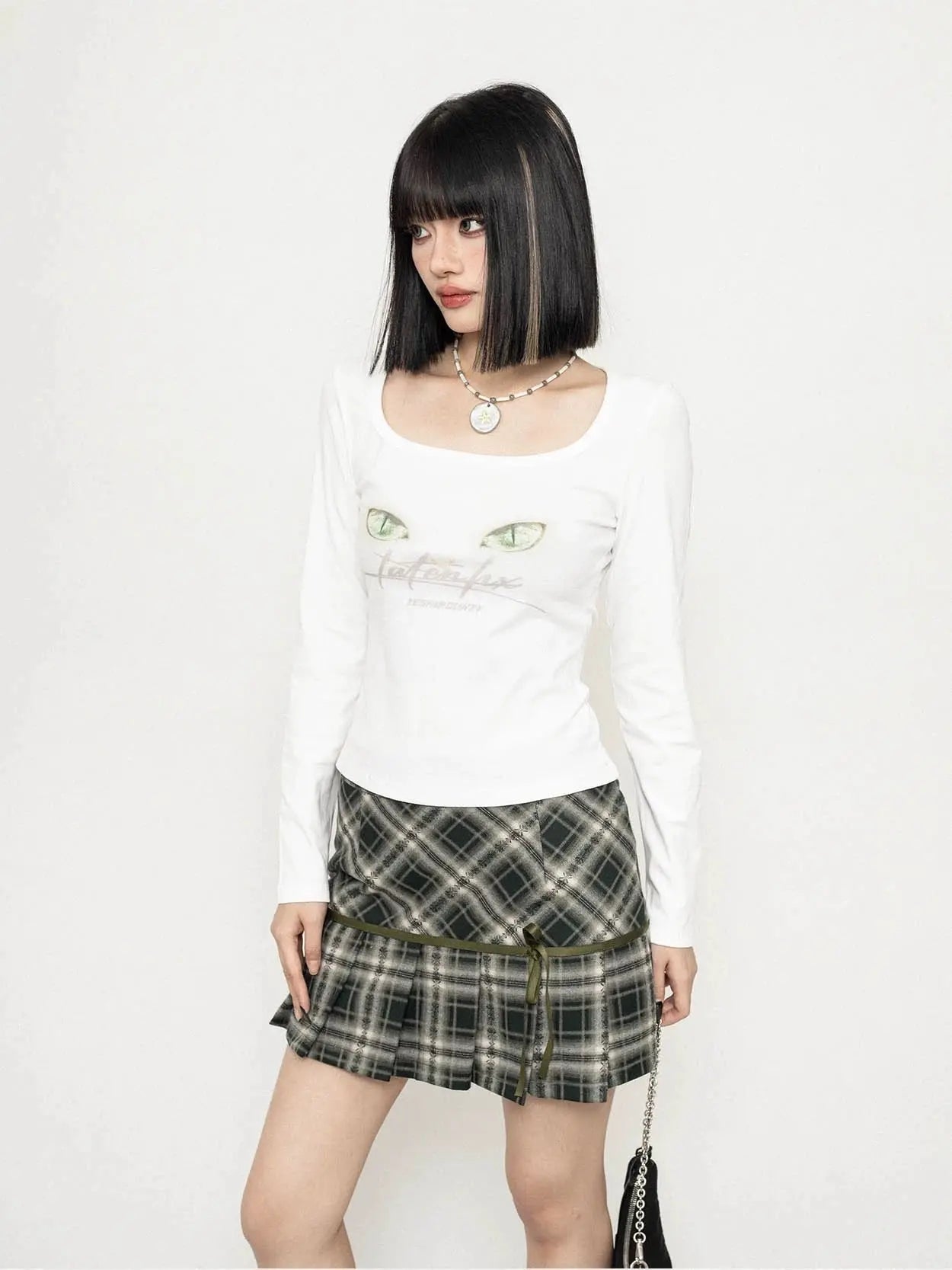 'Cat Eye' Anime Girl Square Neck Long Sleeves Shirts AlielNosirrah