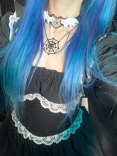 Load image into Gallery viewer, &#39;Catch Me&#39; Punk Spider Metal Necklace AlielNosirrah
