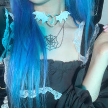 Load image into Gallery viewer, &#39;Catch Me&#39; Punk Spider Metal Necklace AlielNosirrah

