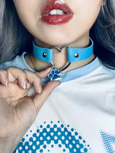 Load image into Gallery viewer, &#39;Catfish&#39; Kawaii Goth Squins Pendants Cat Paw Choker AlielNosirrah
