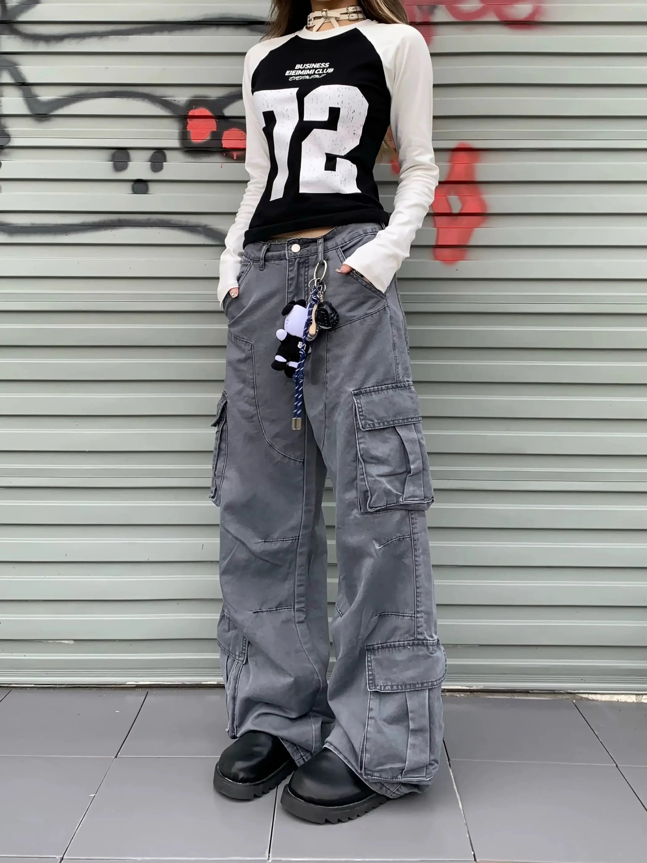 Alielnosirrah - 'Grey Wall' Grunge style Multiple Pockets