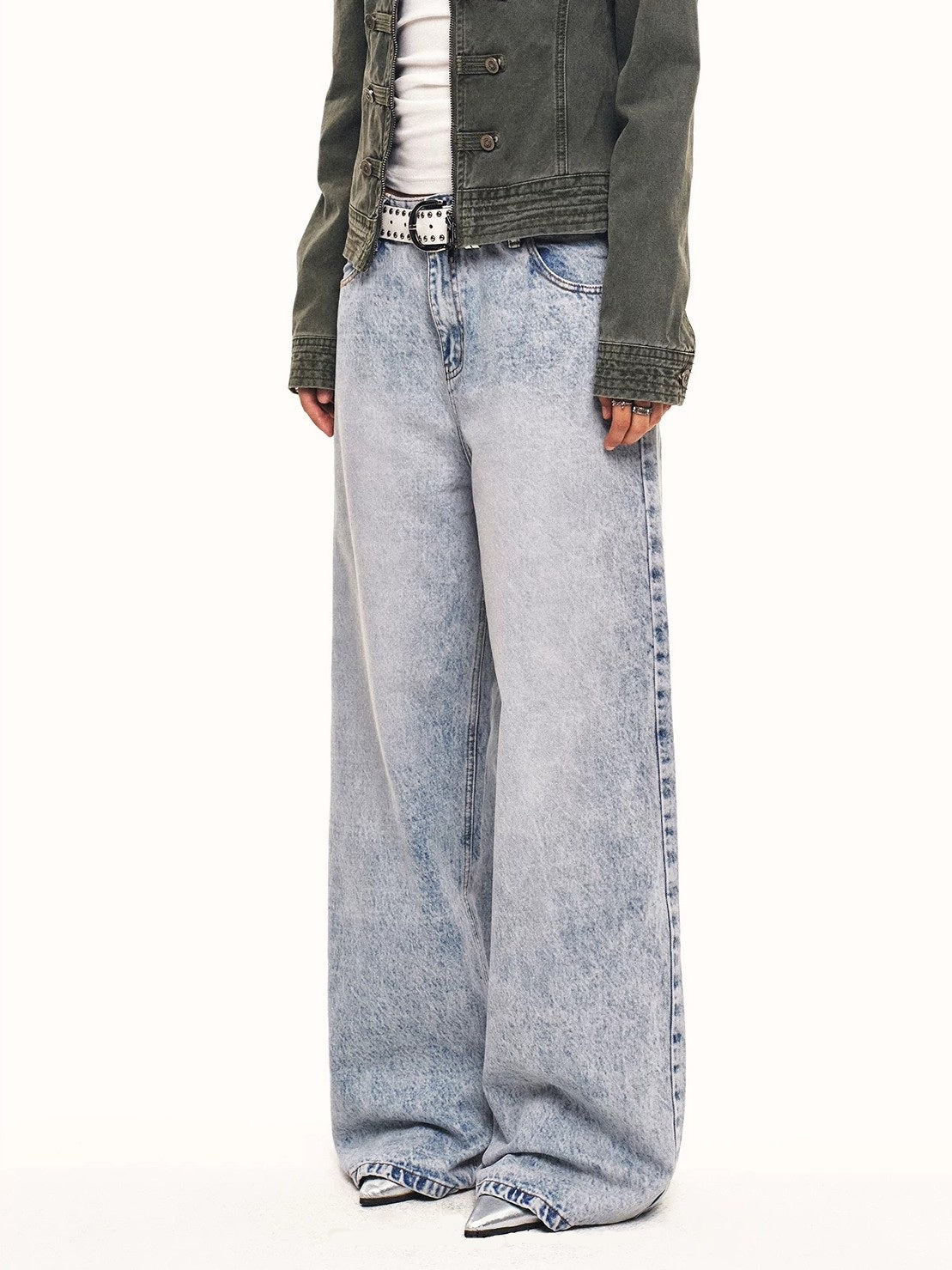 'Faded Wing' Retro Wing Graphic Print Gradient Washed Denim Pants