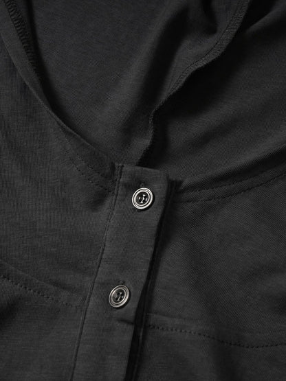 ’Sweet Venom' Retro Hot Girl V-Neck Loose & Flattering Long Sleeve Lightweight Blouse AlielNosirrah