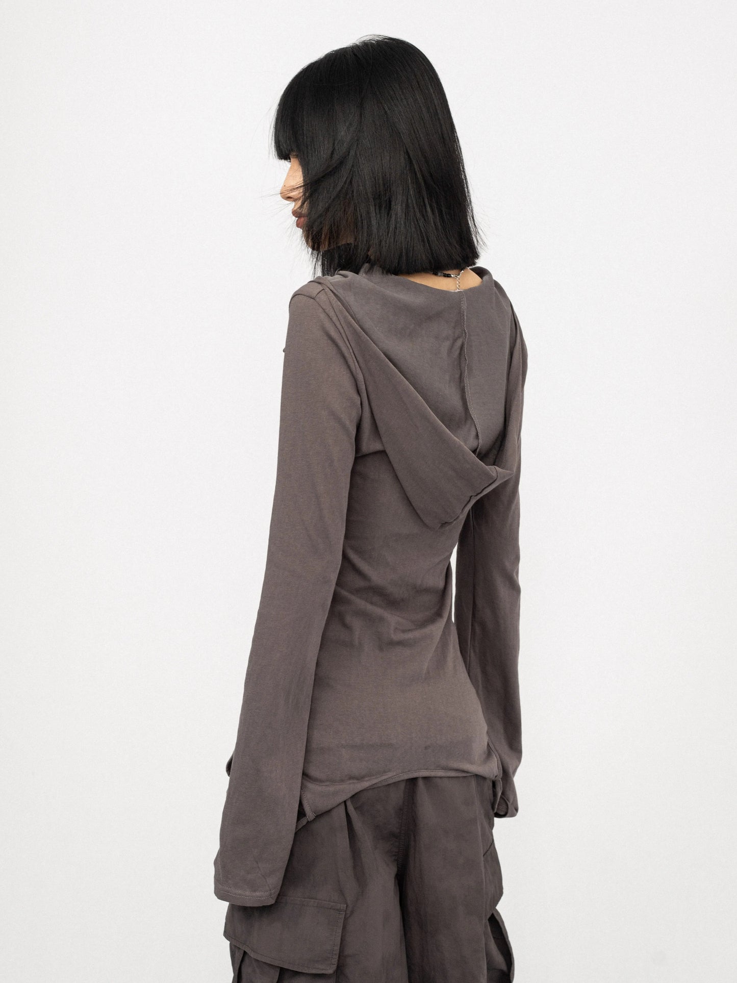 ’Sweet Venom' Retro Hot Girl V-Neck Loose & Flattering Long Sleeve Lightweight Blouse AlielNosirrah