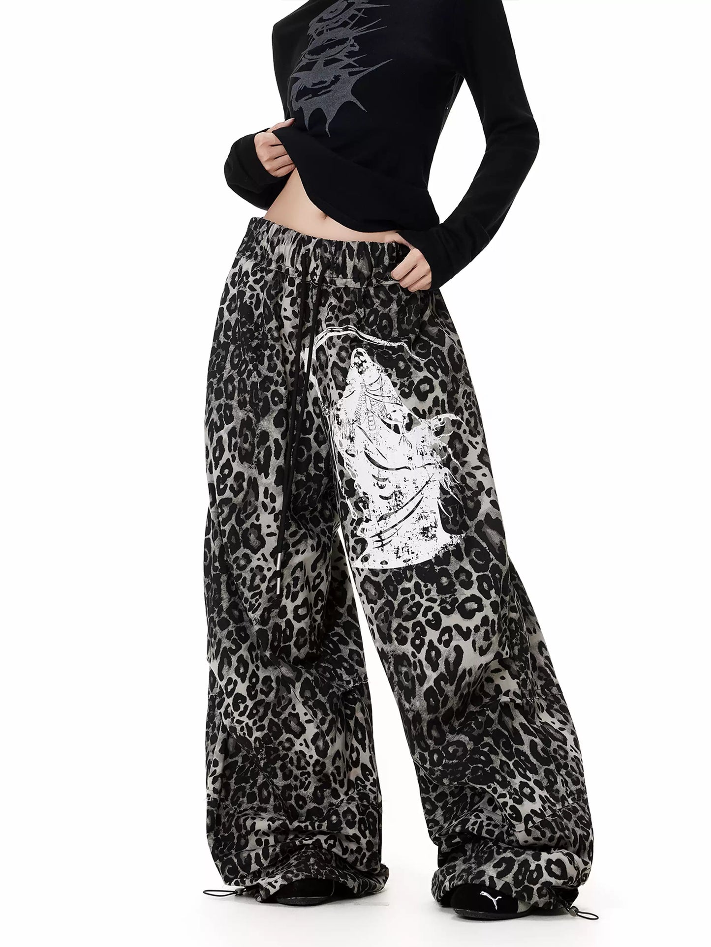 wild-fever-vintage-leopard-print-drawstring-casual-pants-5