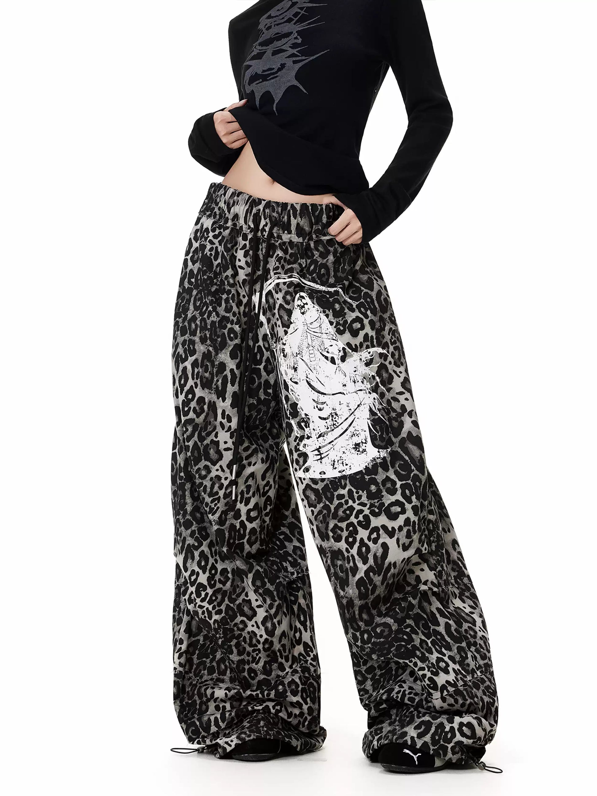 wild-fever-vintage-leopard-print-drawstring-casual-pants-5