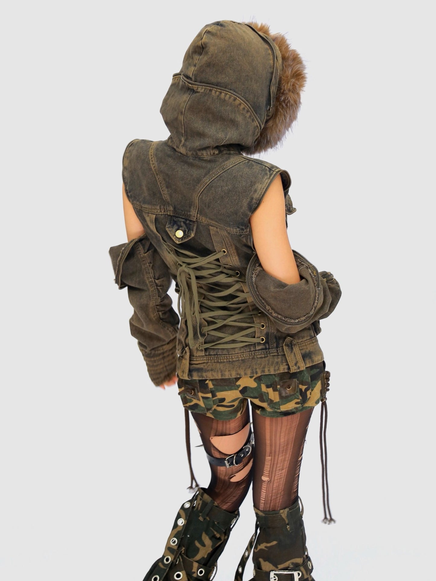 ’VersaDenim' Heavy-Duty Denim Jacket AlielNosirrah