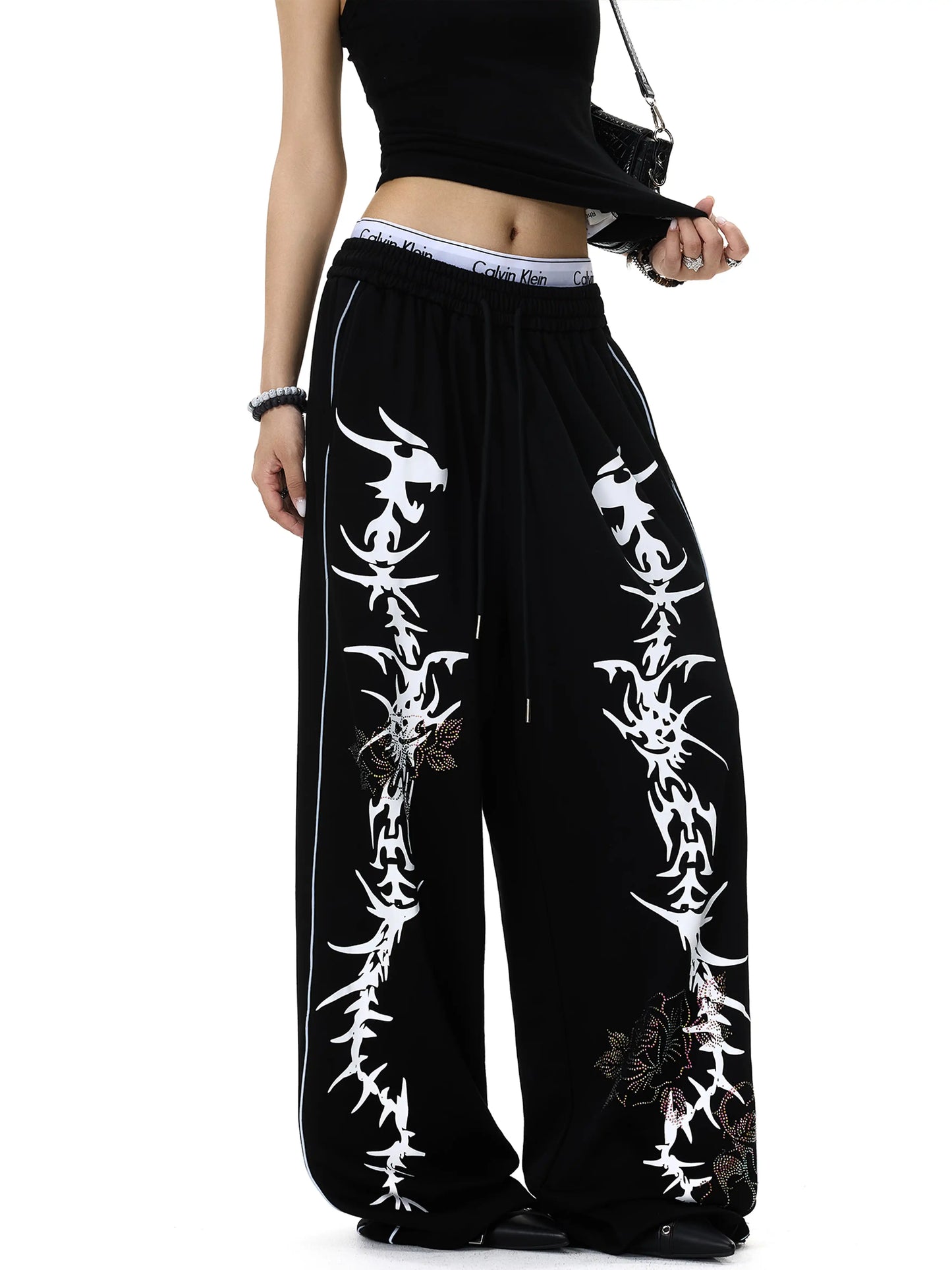 faded-rose-vintage-rose-rhinestone-print-sweatpants-3