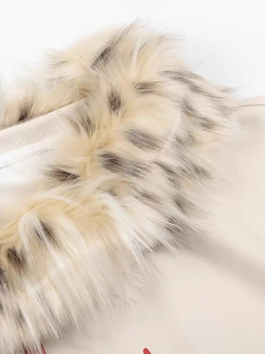 'Frost Kiss' Retro Glam Off-Shoulder Fur Trim Sweatshirt (Copy) AlielNosirrah