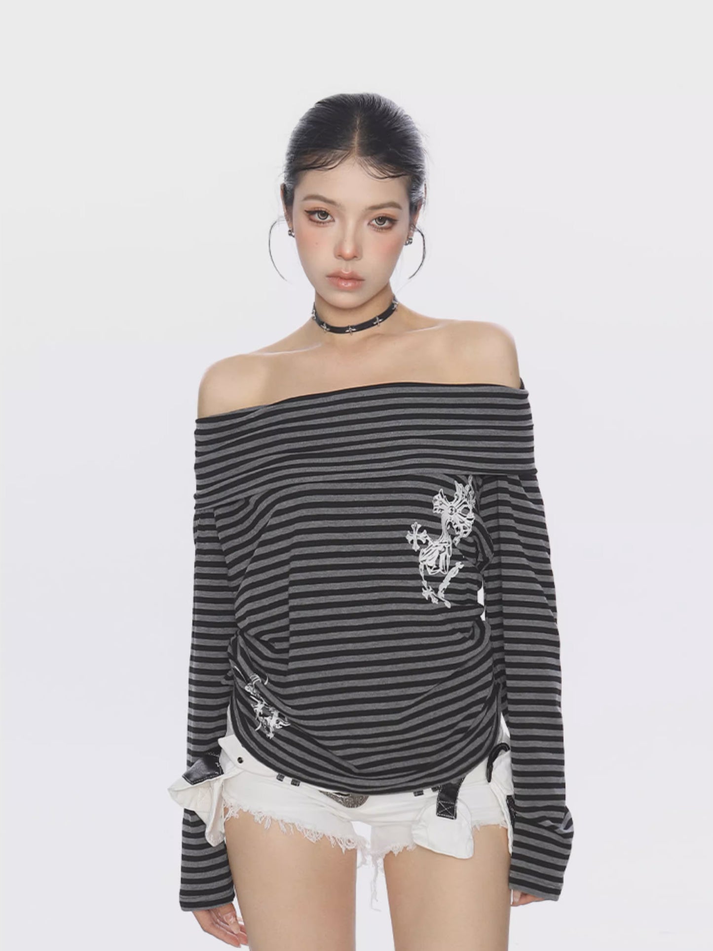 ’Sway & Style' Cross-Strap Off-Shoulder Long Sleeve Tee AlielNosirrah
