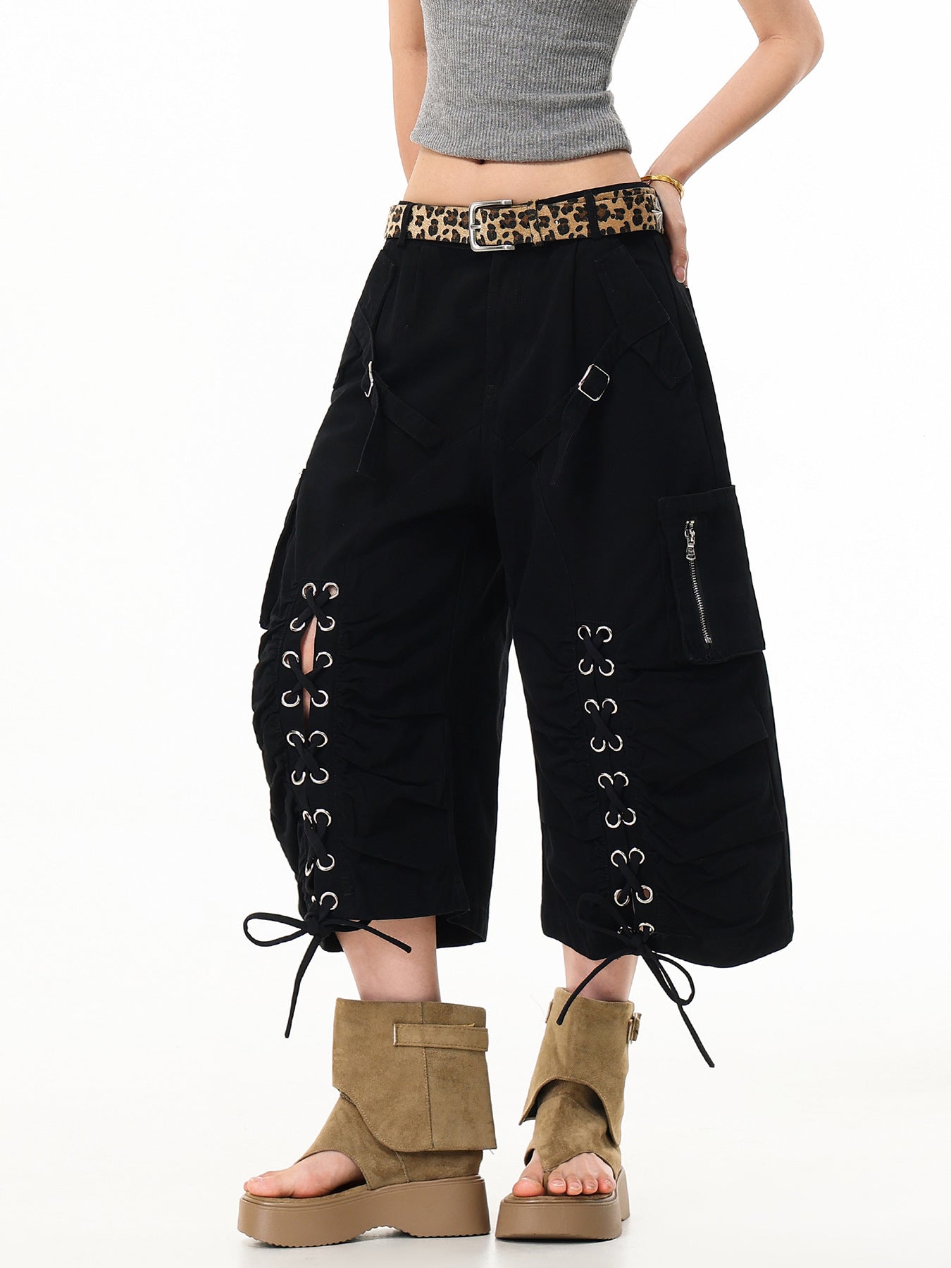 'Hype Tie' High Street Strap Design Wide Leg Cargo Capri Pants