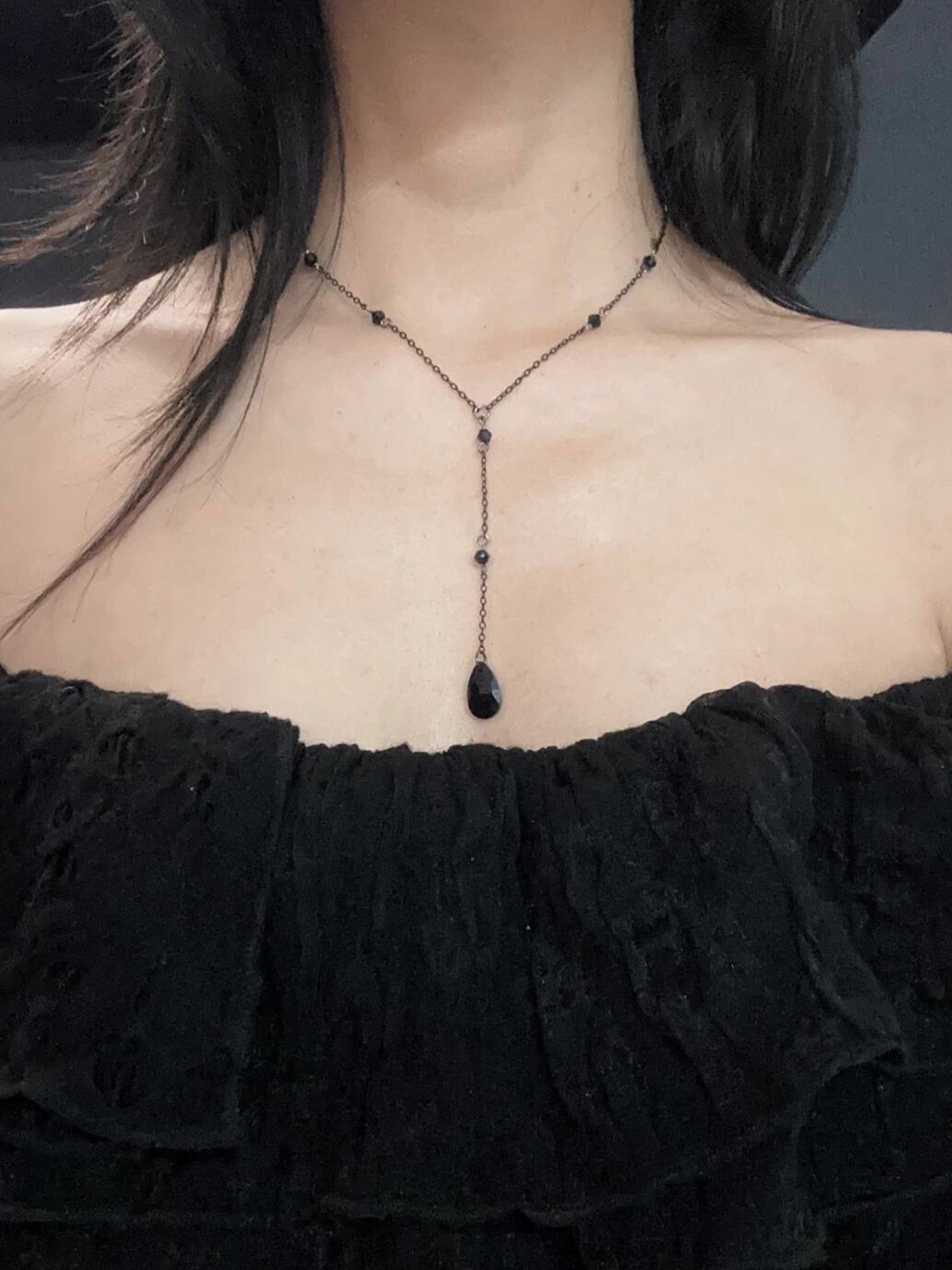 black-tear-black-teardrop-pendant-necklace-3