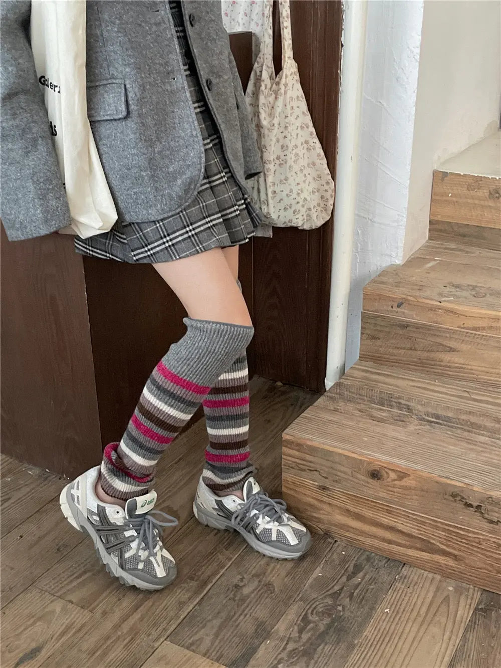 Thick Knitted Striped Contrasting Pile Socks AlielNosirrah