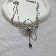 Load image into Gallery viewer, &#39;Venomous&#39; Punk Spider Metal Necklace AlielNosirrah
