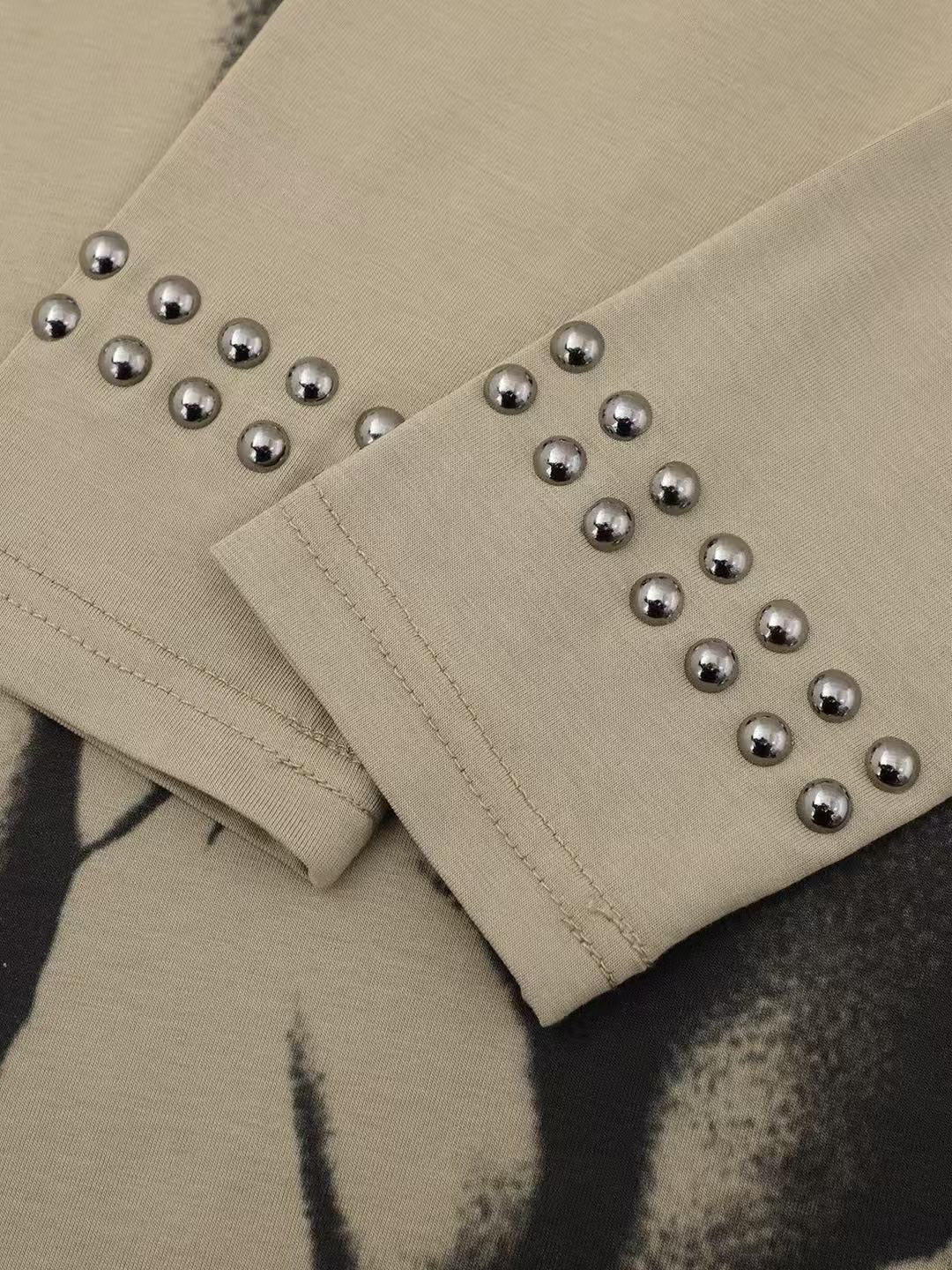 vintage-mirage-vintage-studded-portrait-print-off-shoulder-long-sleeve-top-11