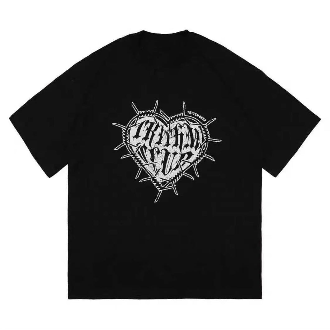 'Alive' Grunge Heart Pattern Black T-shirt - AlielNosirrah