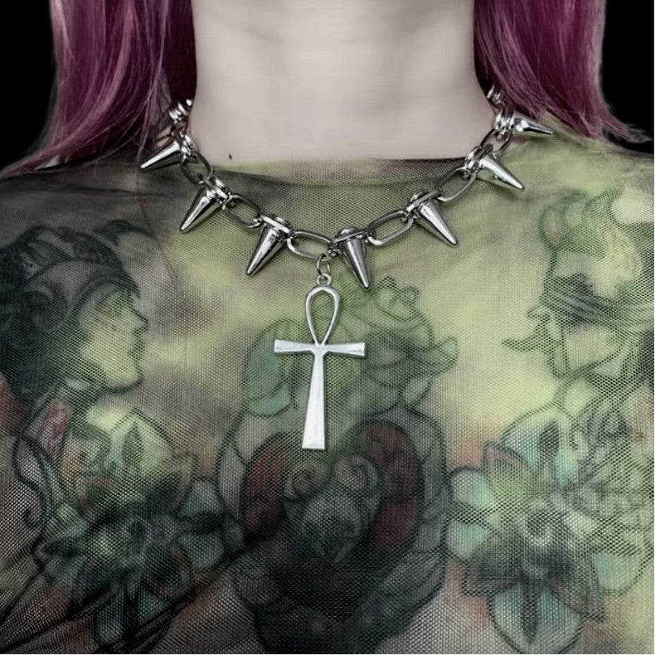 'Bornforthis' Dark Spiked Pendants Necklace - AlielNosirrah