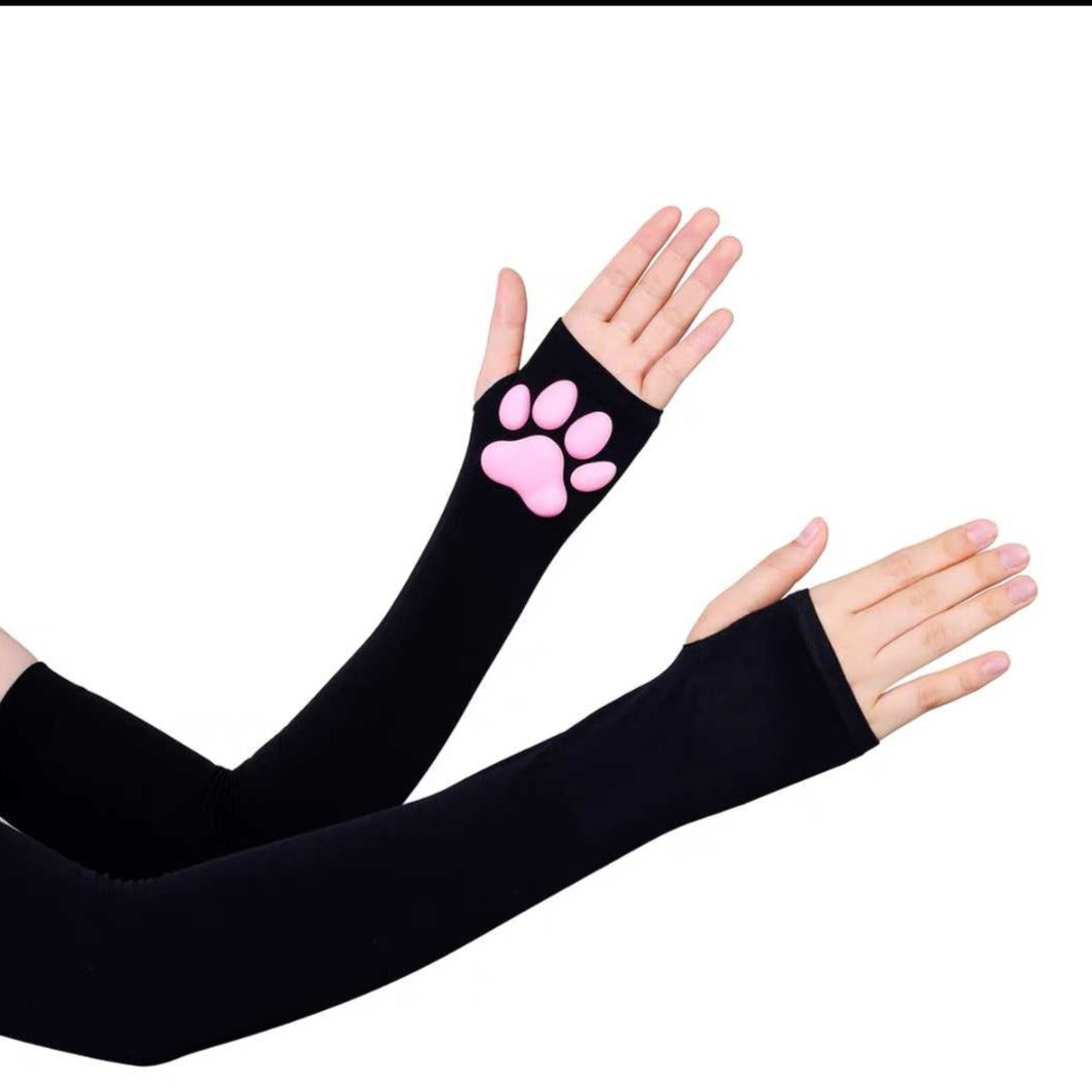 'Neko Punch' Kawaii Bouncy Cat Paws Gloves AlielNosirrah