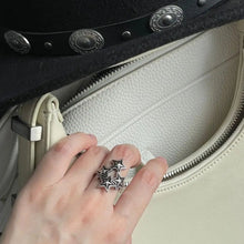 Load image into Gallery viewer, &#39;Starry&#39; Star Shape Grunge Set Rings AlielNosirrah
